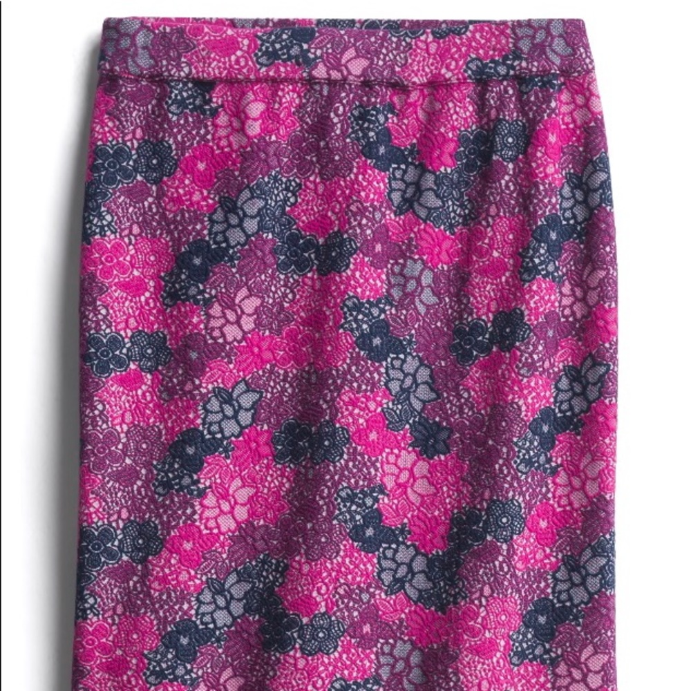 41 Hawthorn skirt size large